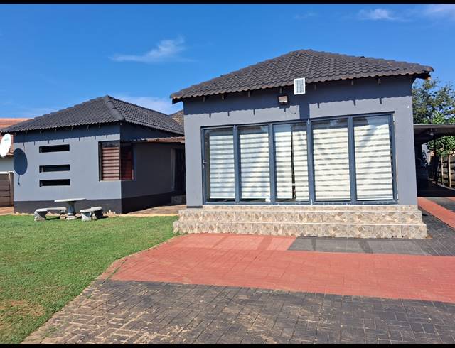 3 BEDROOM FREESTANDING SOLD IN STILFONTEIN EXT 3